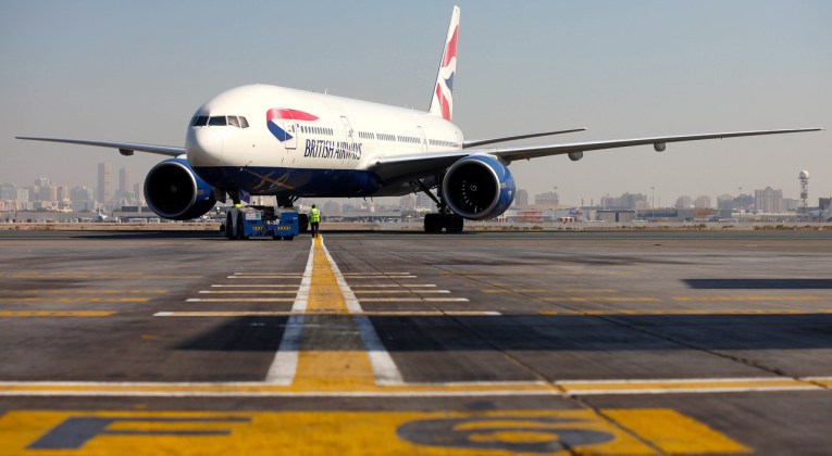 Boeing 777-200 push back in Dubai (Source: British Airways)